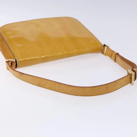 LOUIS VUITTON Monogram Vernis Thompson Street Bag Beige - Picture 9 of 16
